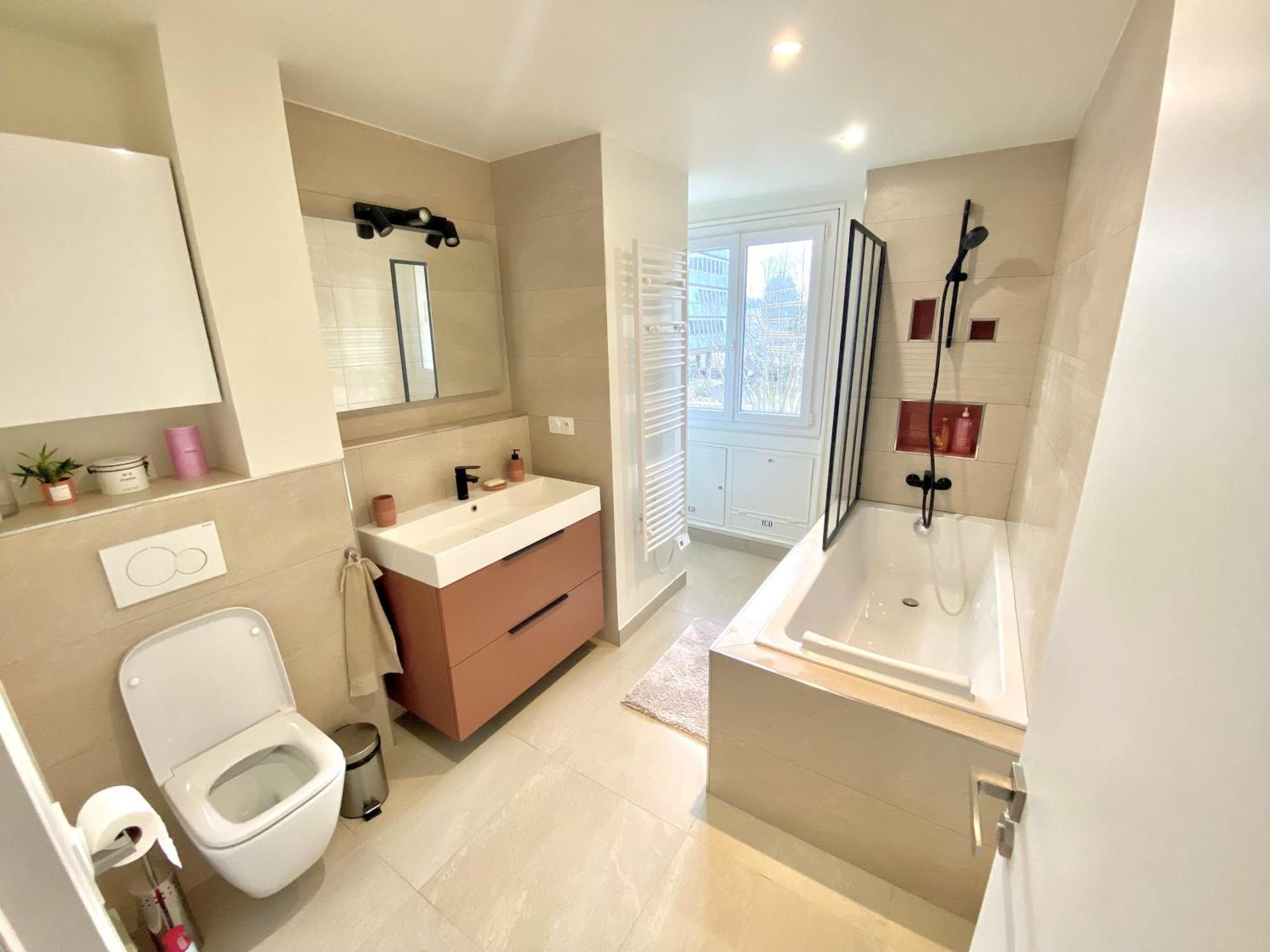 Bel Appartement De 77M2 A Boulogne Au Pied Du Metro Esterno foto